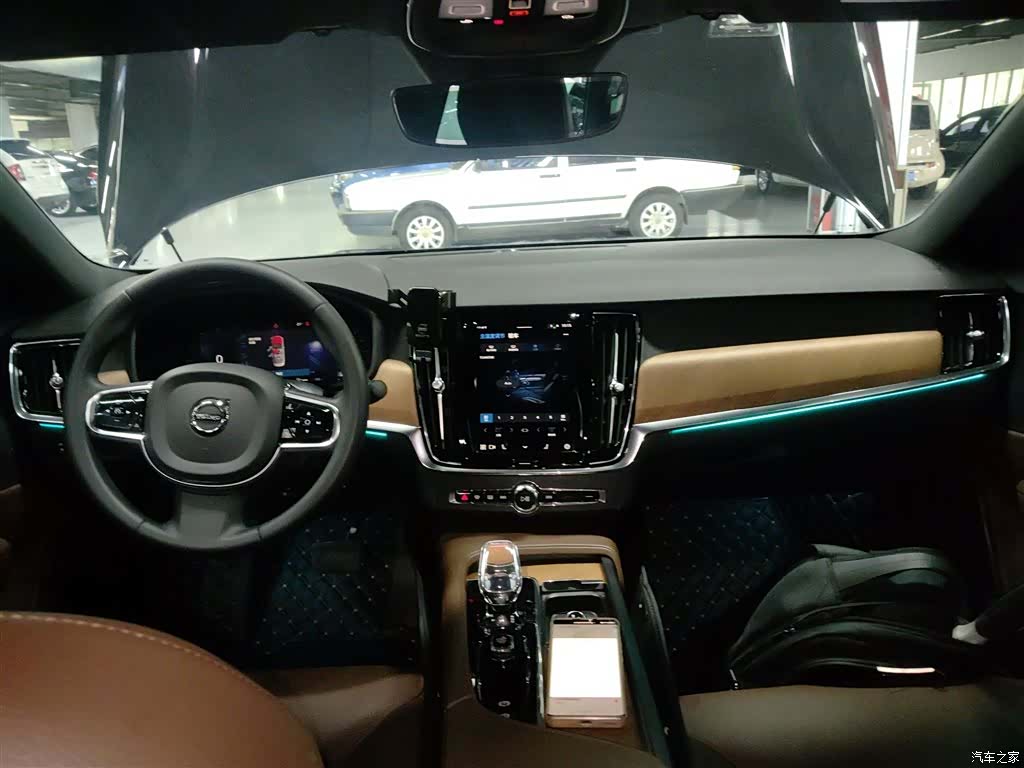 Volvo S90, 2022 10