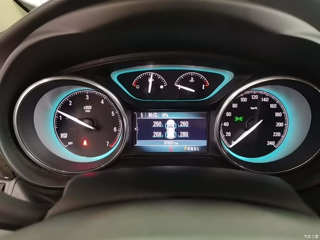 Buick Envision Plus, 2016 12