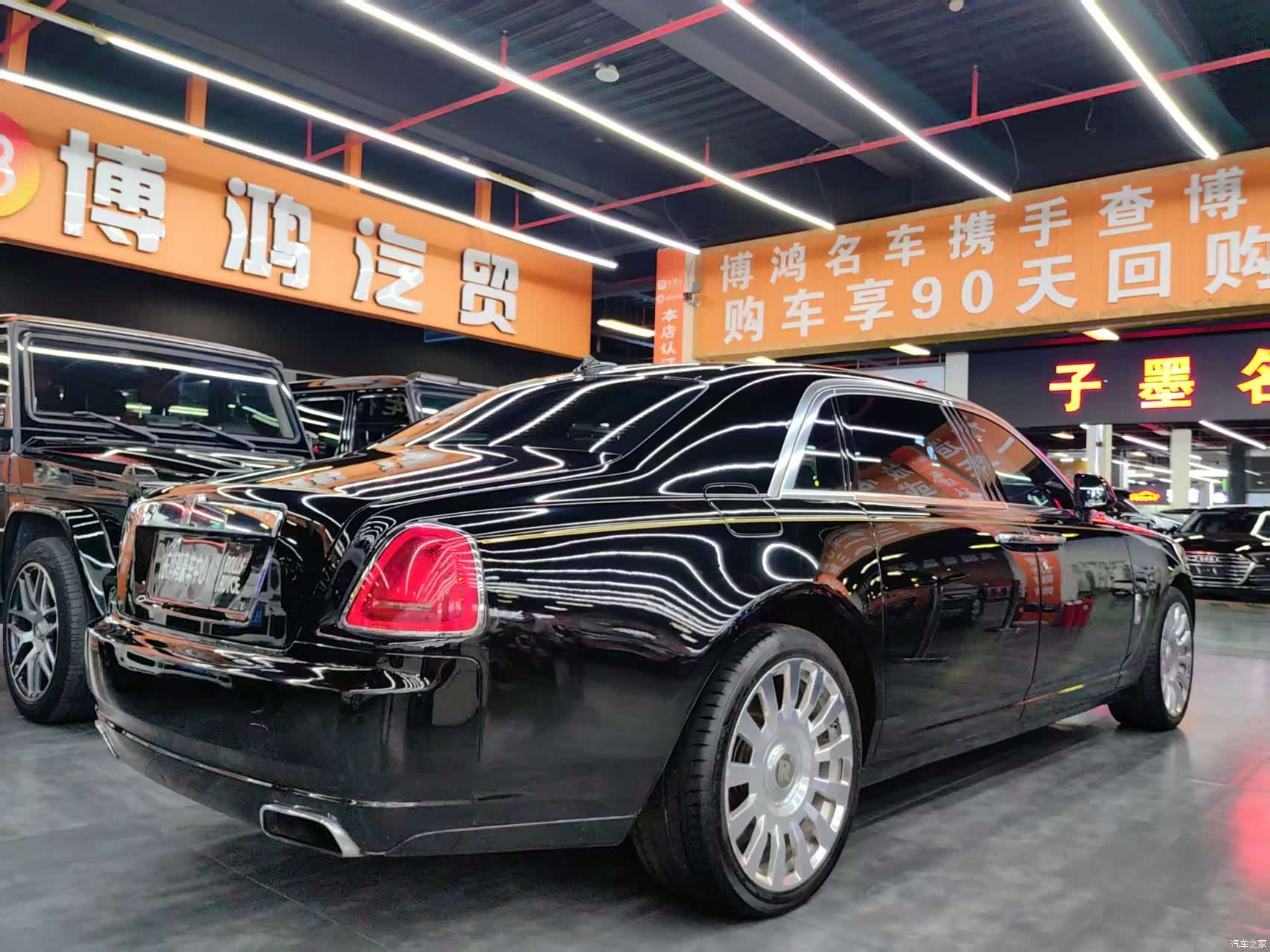 Rolls-Royce Ghost, 2015 13