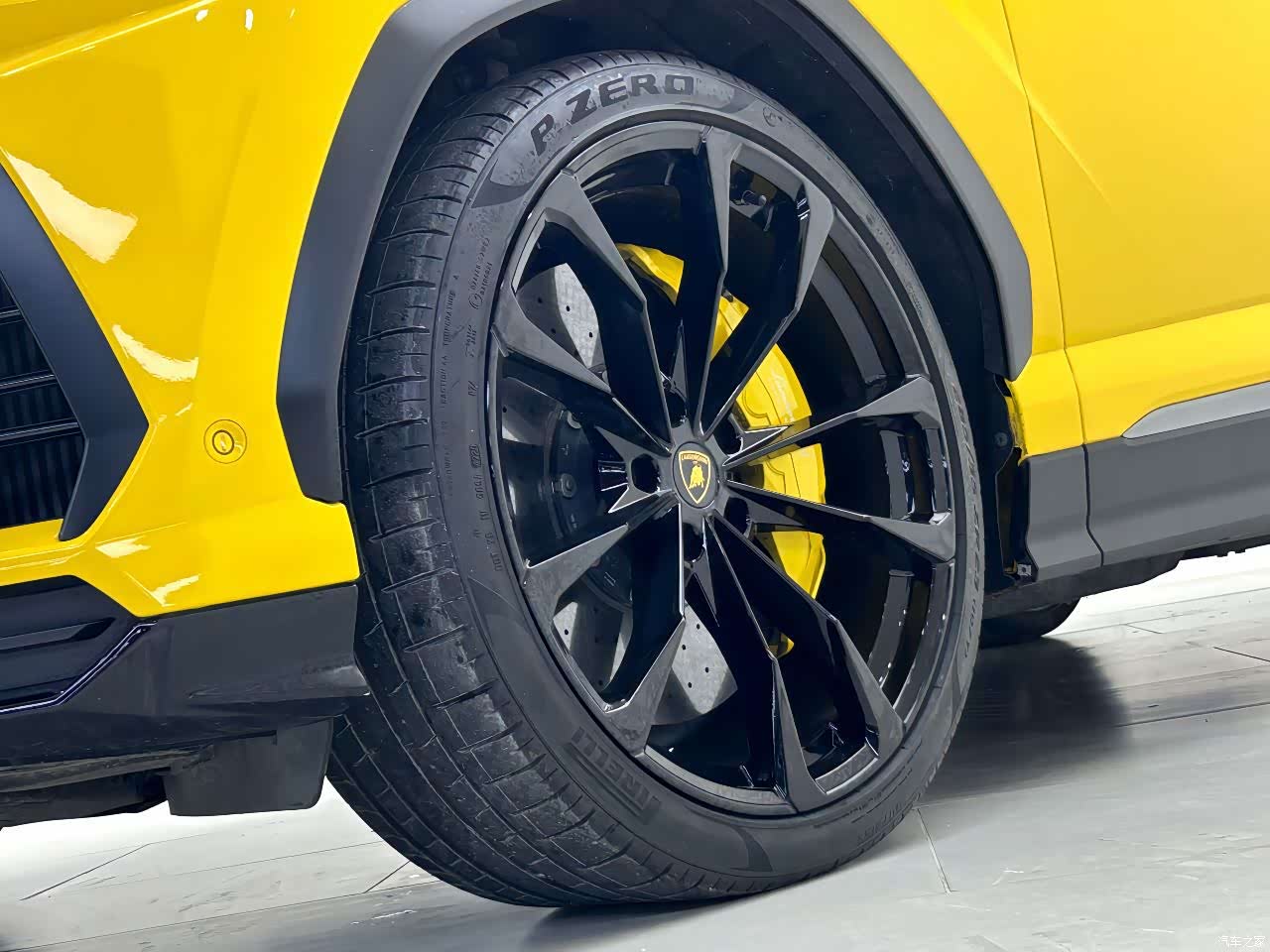 Lamborghini Urus, 2019 7