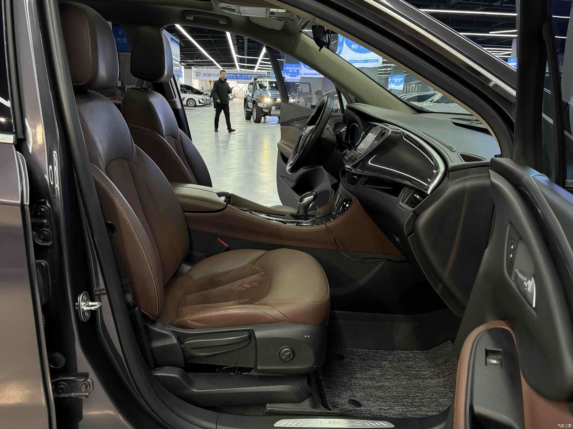 Buick Envision Plus, 2017 18