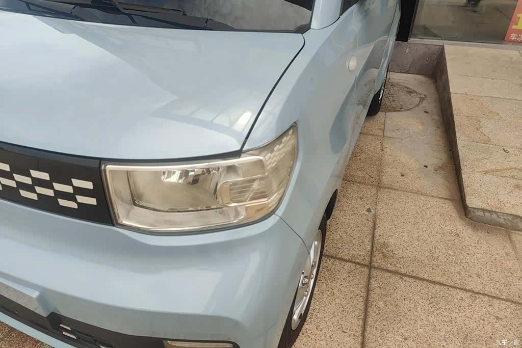 Wuling MINIEV, 2021 все фото