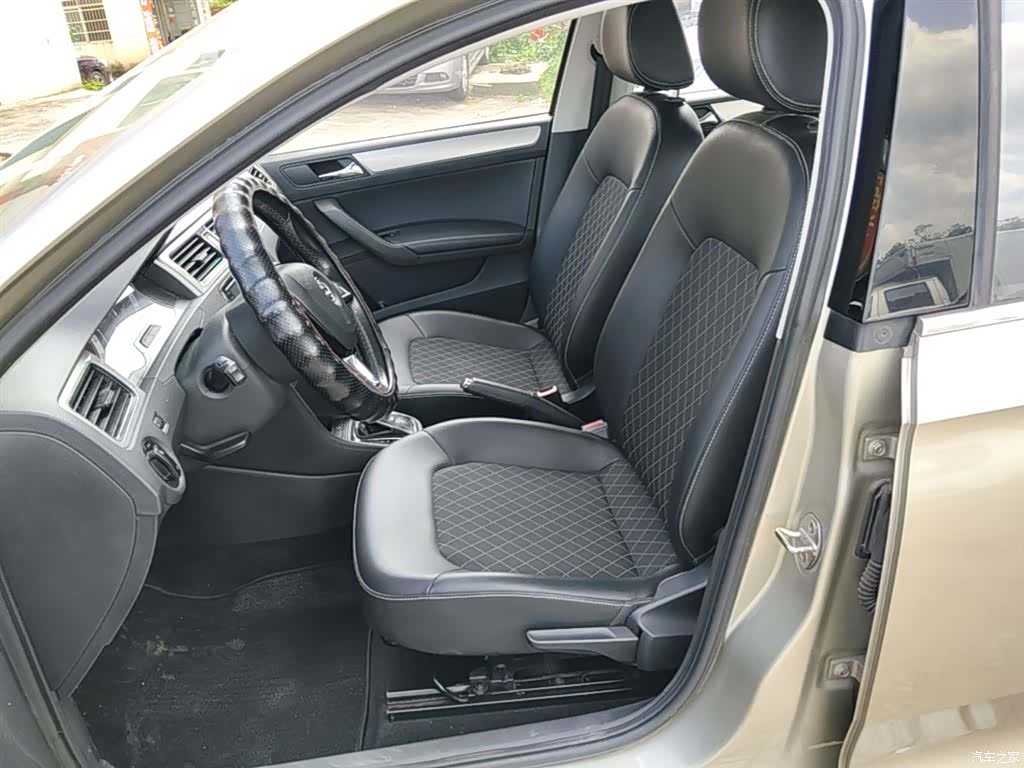 Skoda Rapid, 2017 15