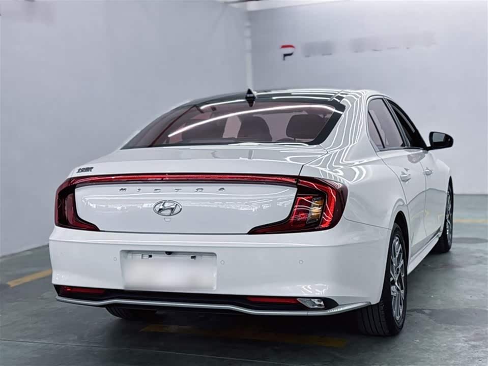 Hyundai Name picture