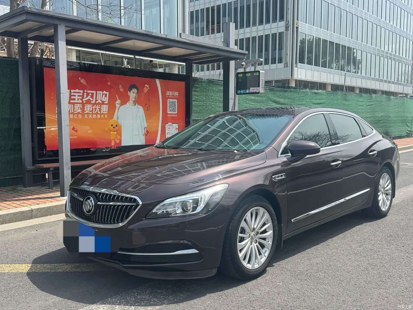 Buick LaCrosse, 2017 1