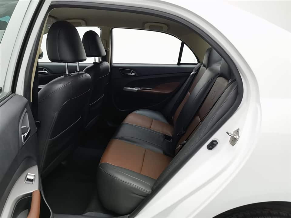 BYD F3