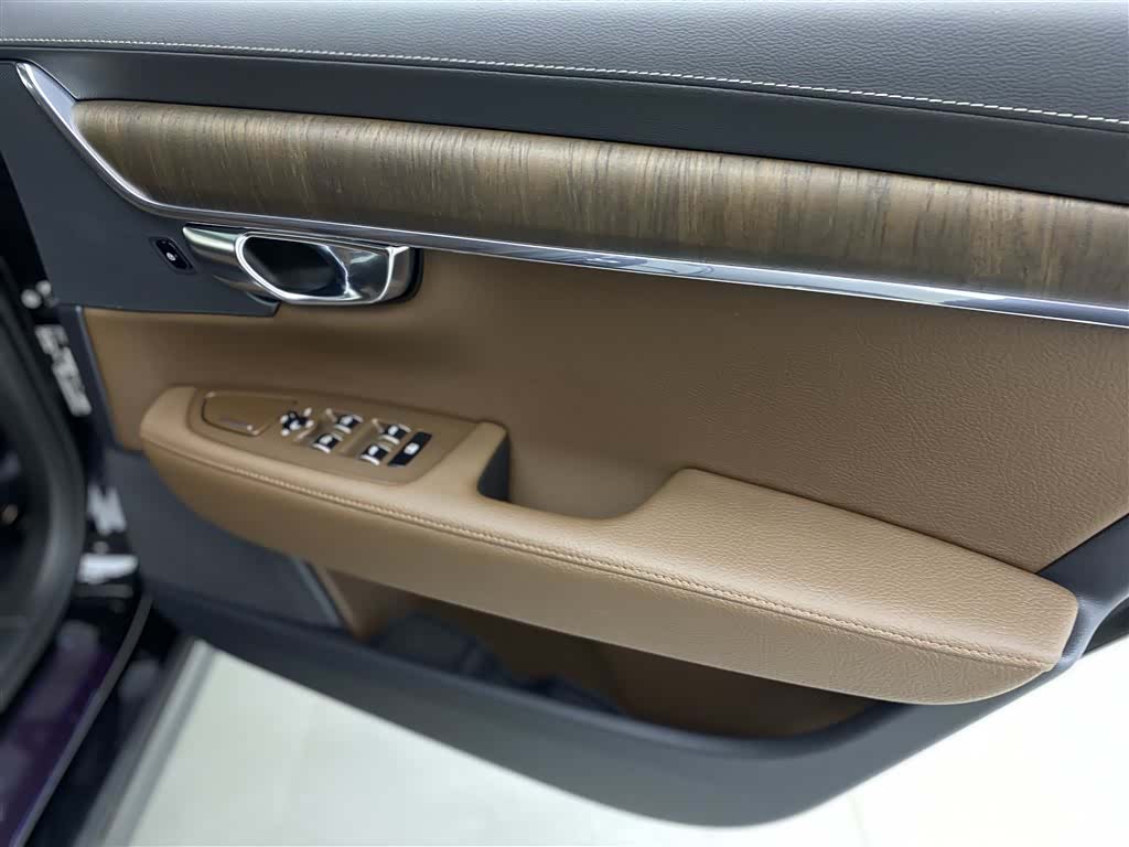 Volvo S90, 2022 21