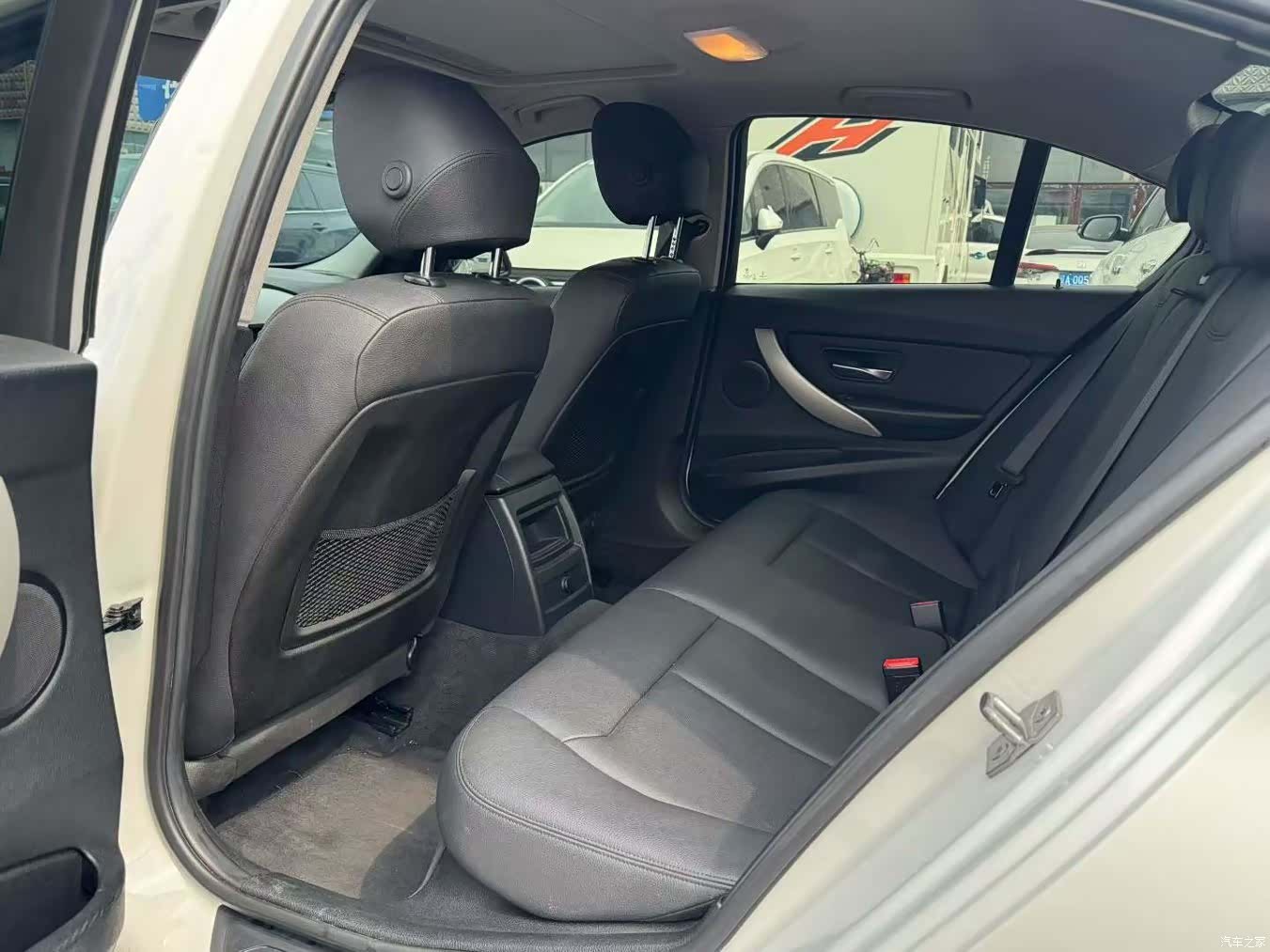 BMW 3 Series, 2015 8