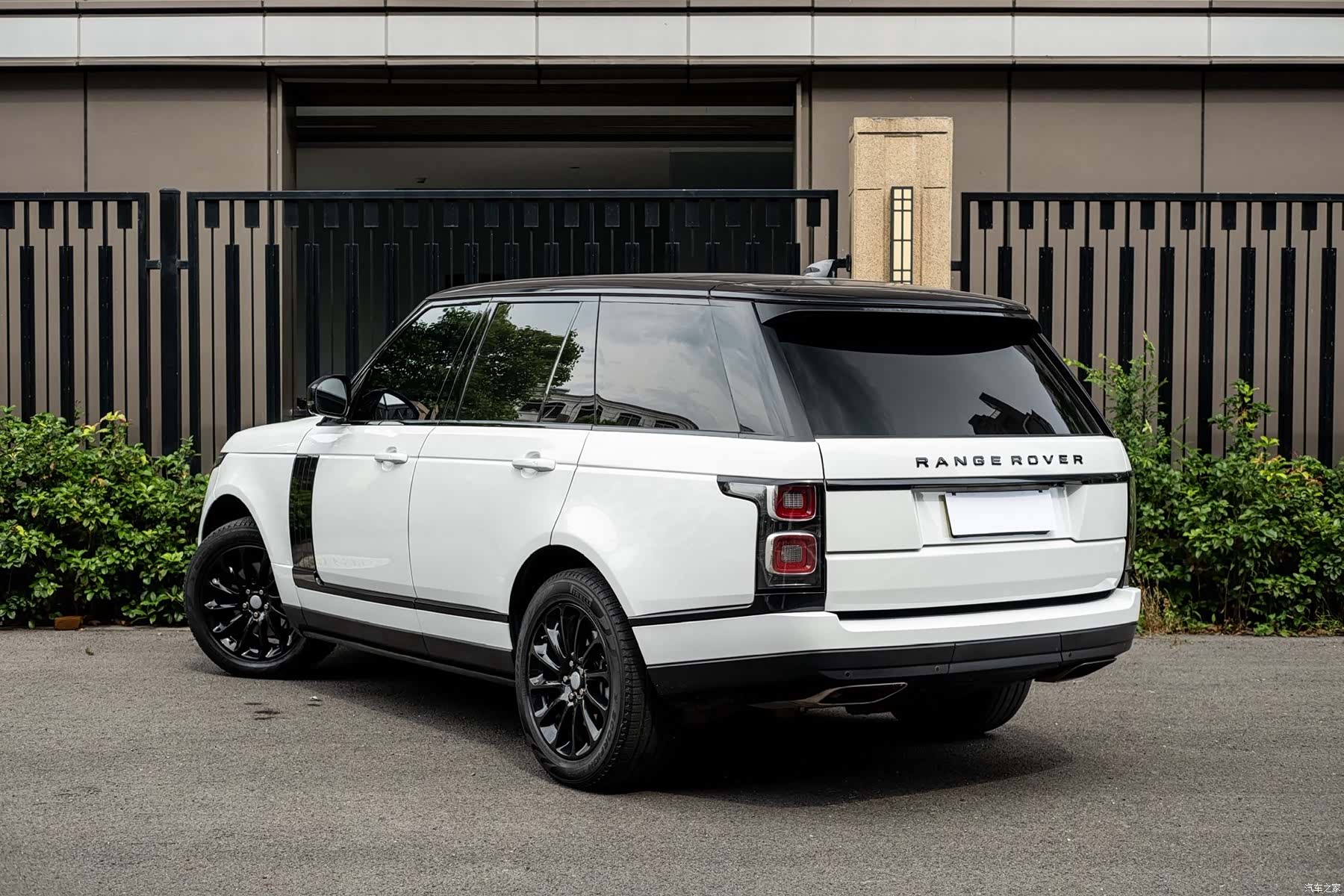 Land Rover Range Rover, 2020 3