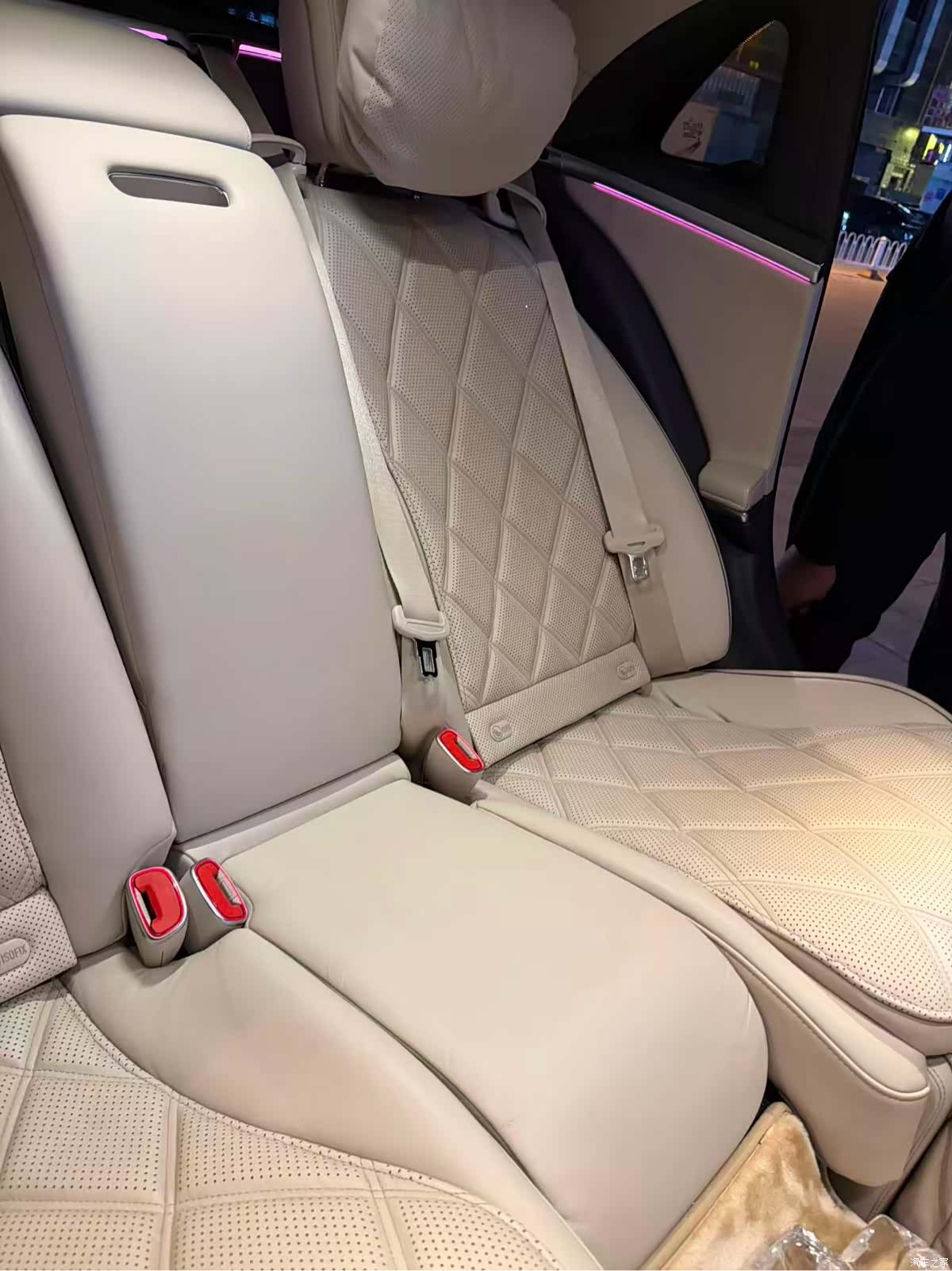 Maybach S-Class, 2022 6