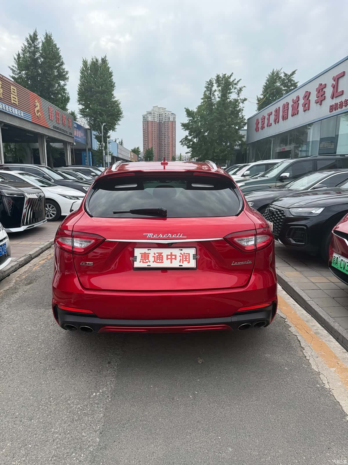 Maserati Levante, 2019 все фото