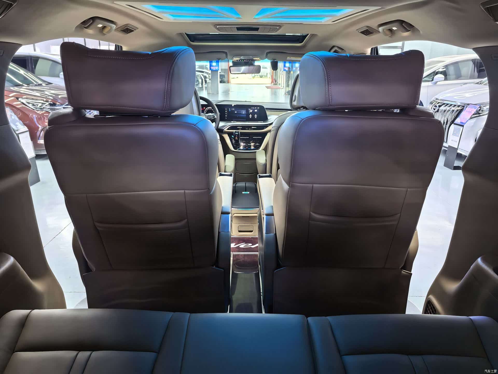 Buick GL8, 2021 14