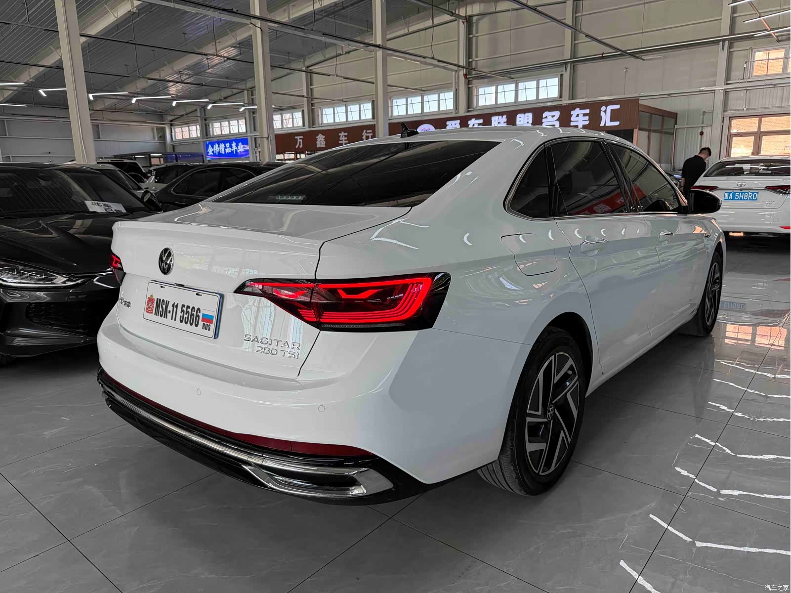 Volkswagen Sagitar, 2022 4
