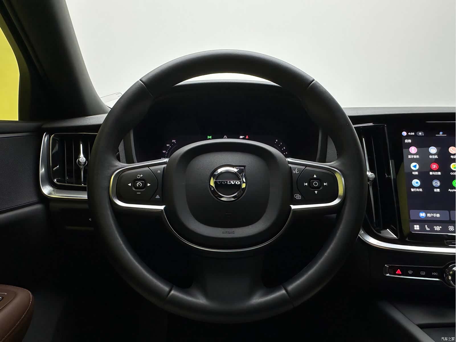 Volvo S60, 2023 19