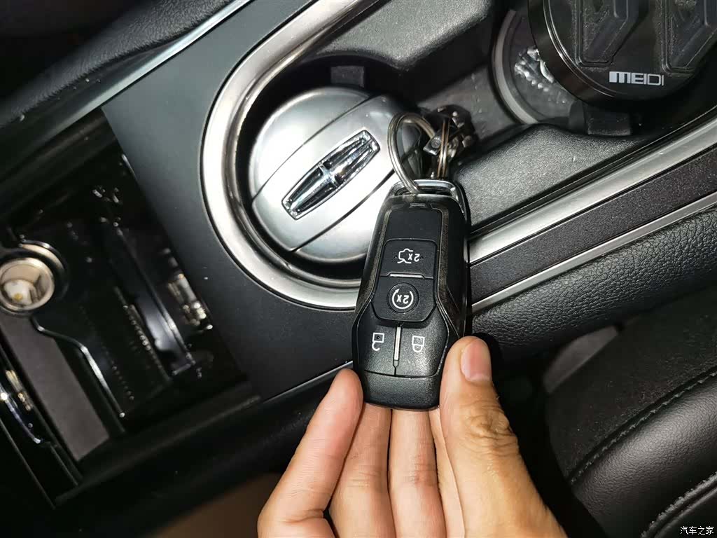 Lincoln MKC, 2016 17