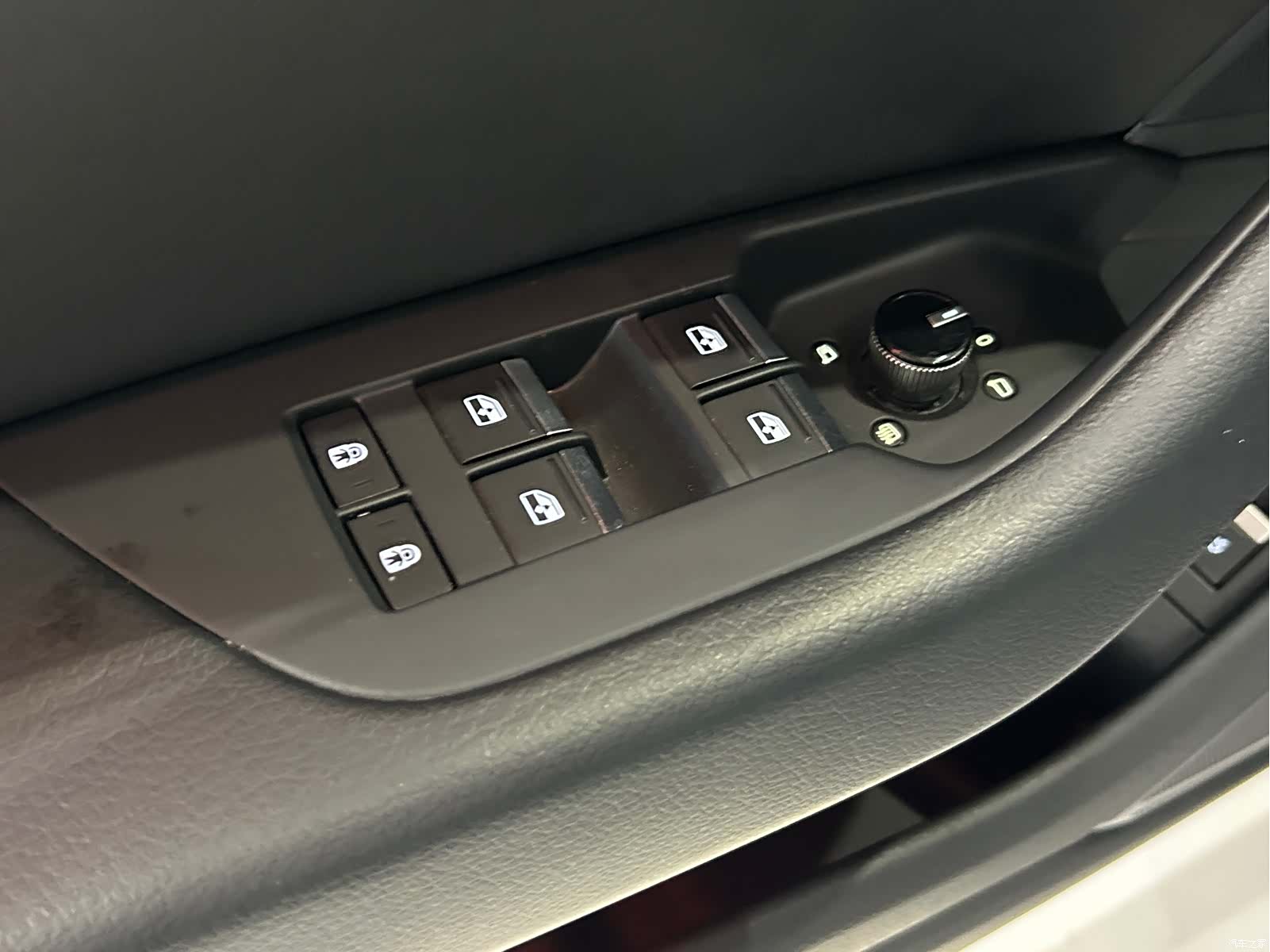 Audi A6L, 2021 6