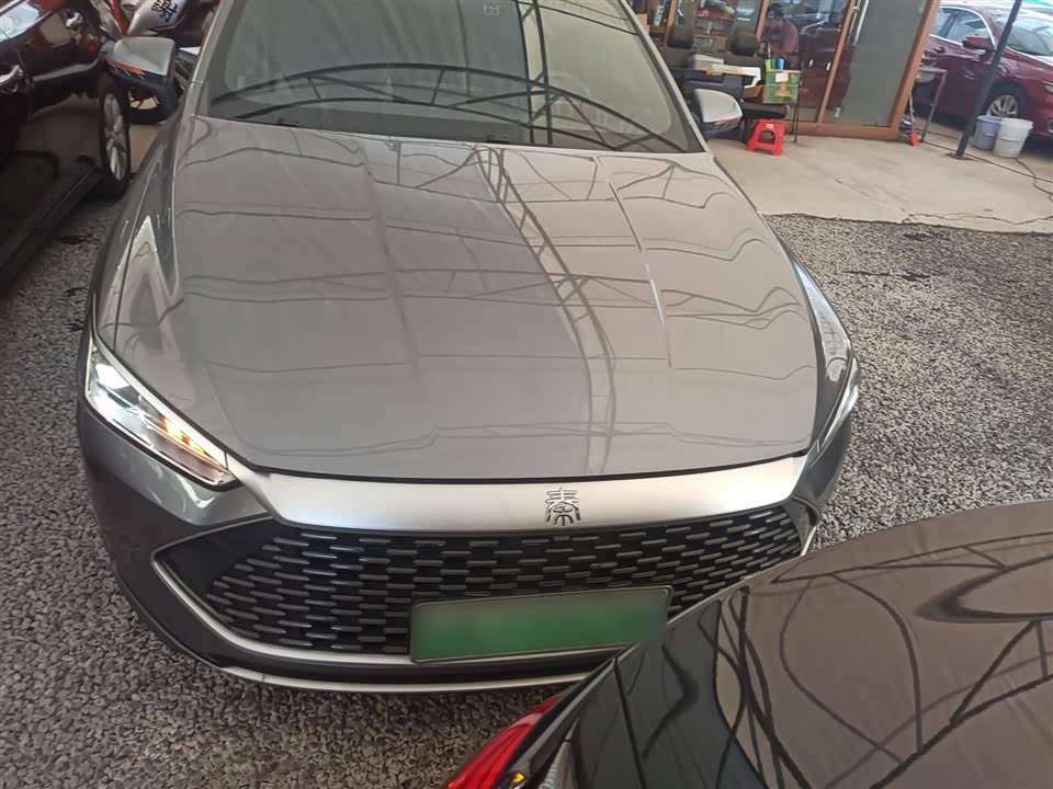 BYD Qin Yuan BYD Qin Yuan