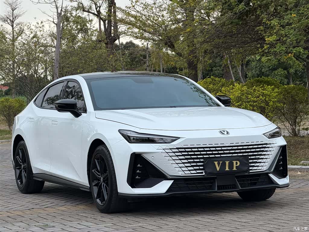 Changan UNI-V, 2023 35