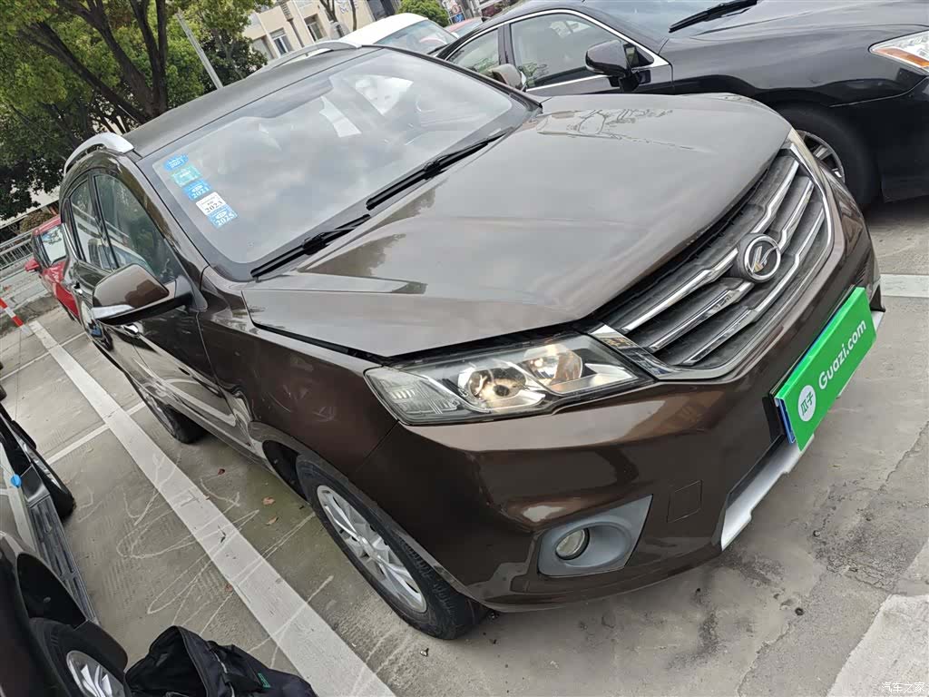 Landwind X5, 2015 4