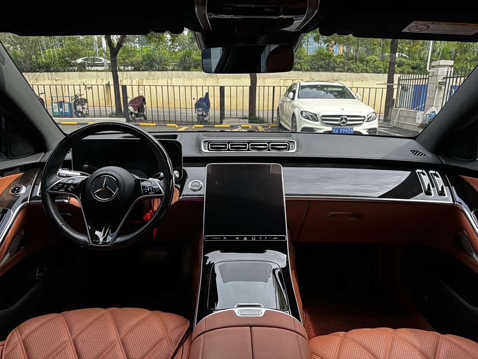 Mercedes-Benz Maybach S-class