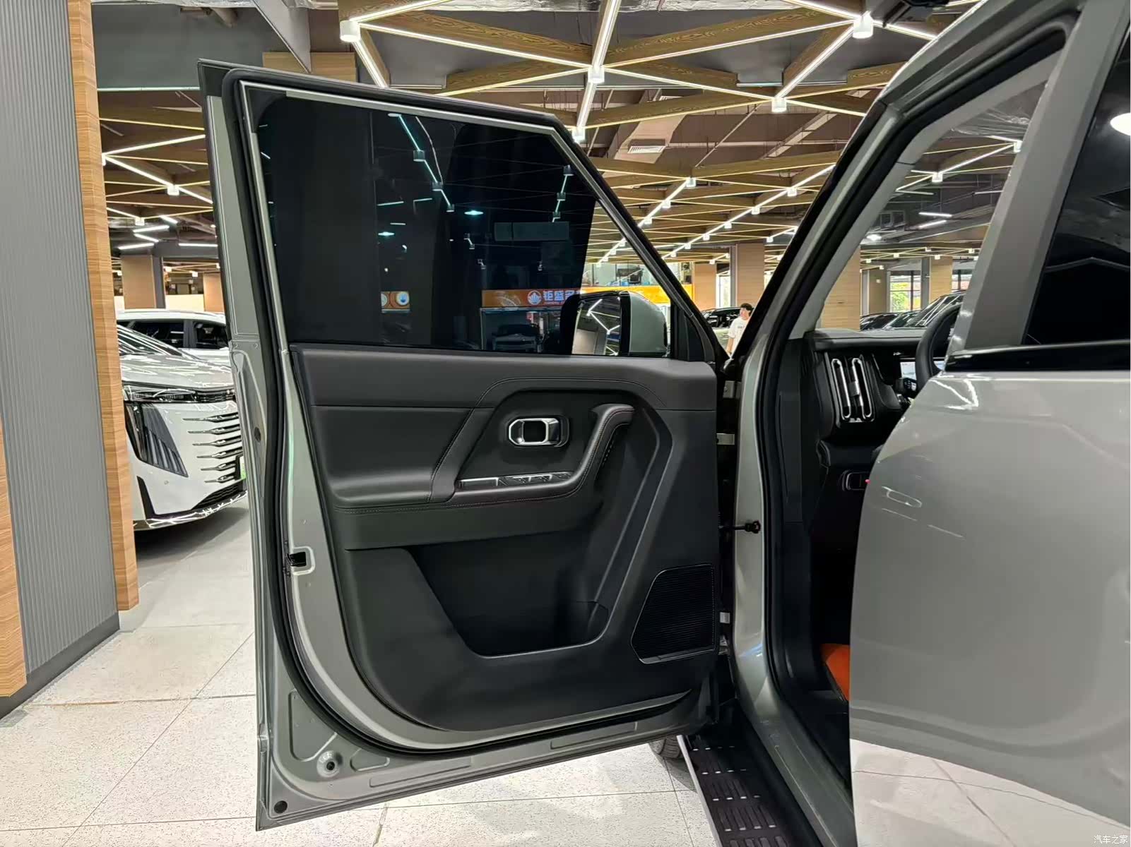 Jetour T1, 2025 11