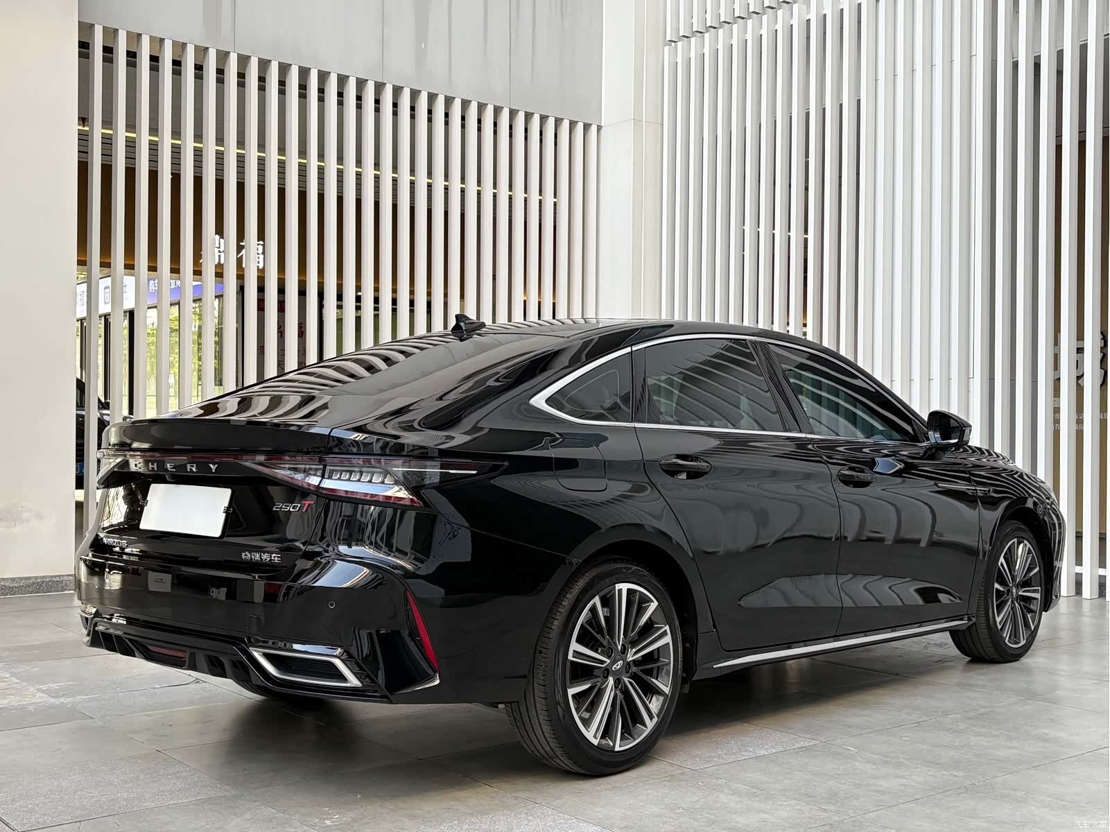 Chery Arrizo 8, 2023 16
