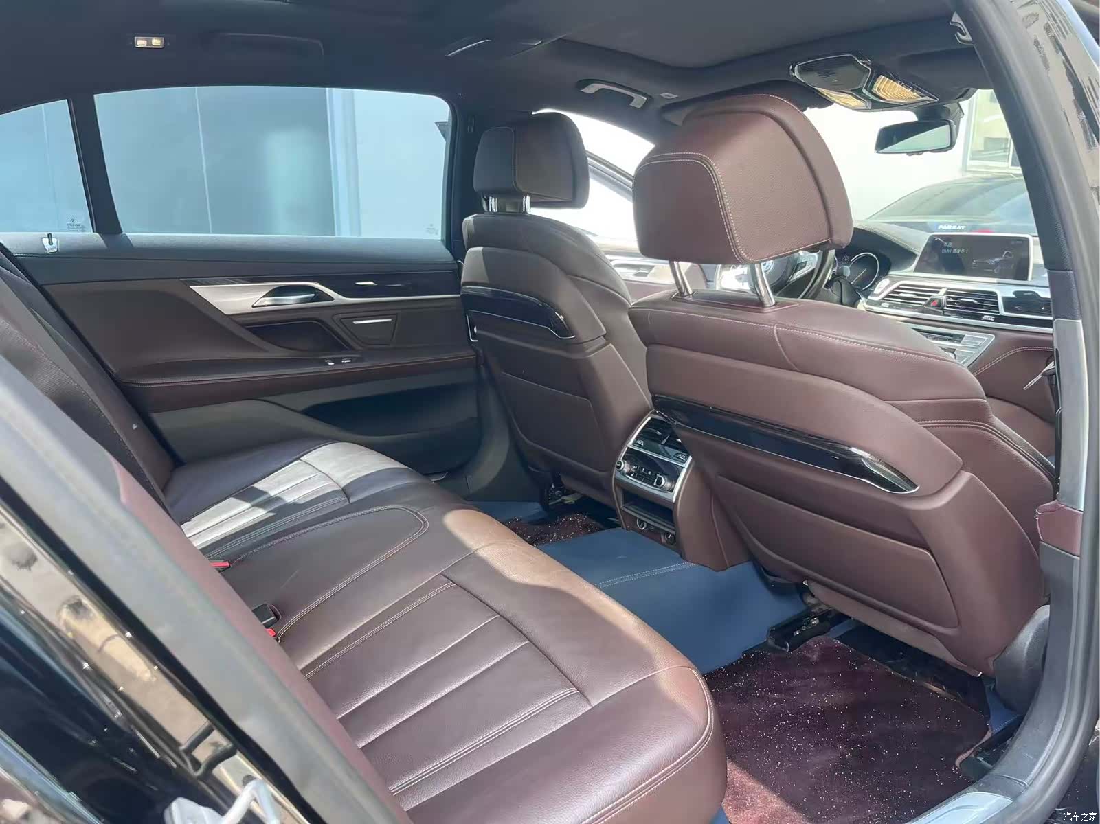 BMW 7 Series, 2018 8