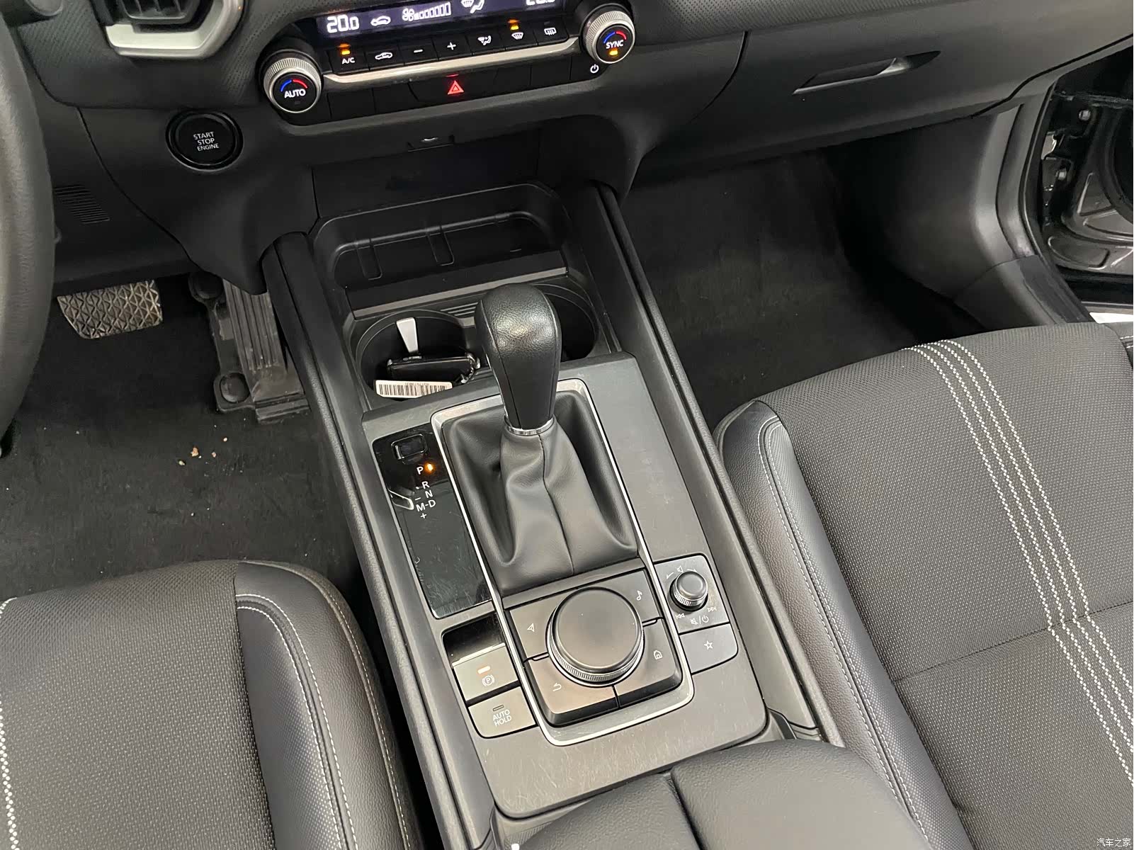 Mazda CX-50, 2023 11