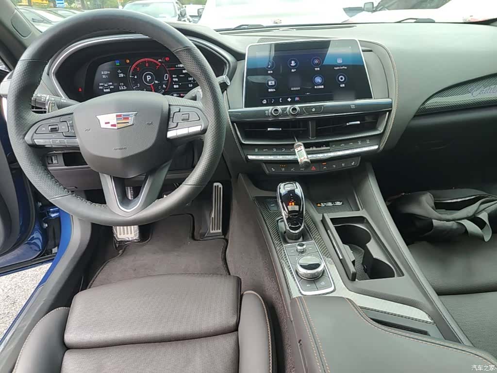Cadillac CT5, 2021 10