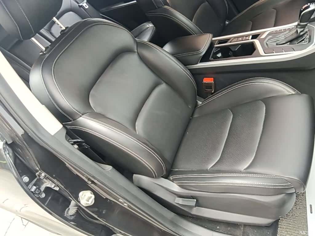 Geely X6, 2021 25
