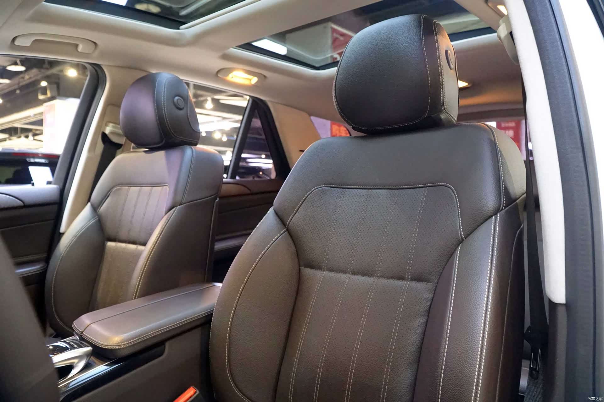 Mercedes-Benz GLE, 2016 7