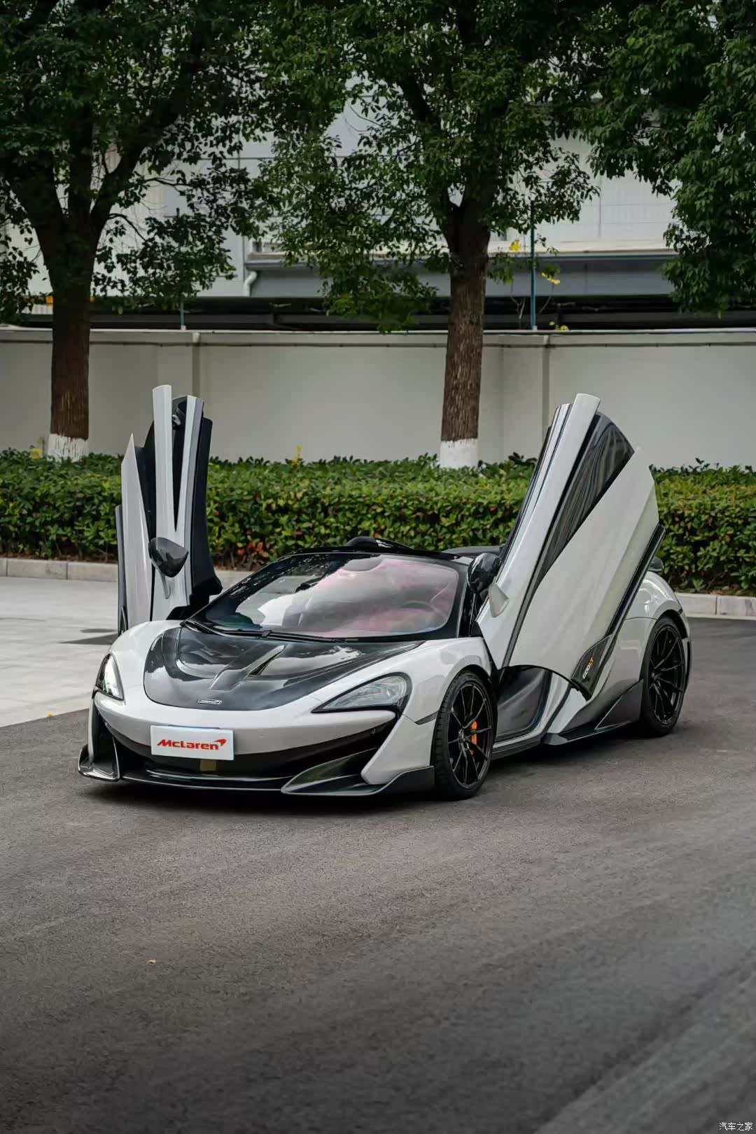 McLaren 600LT