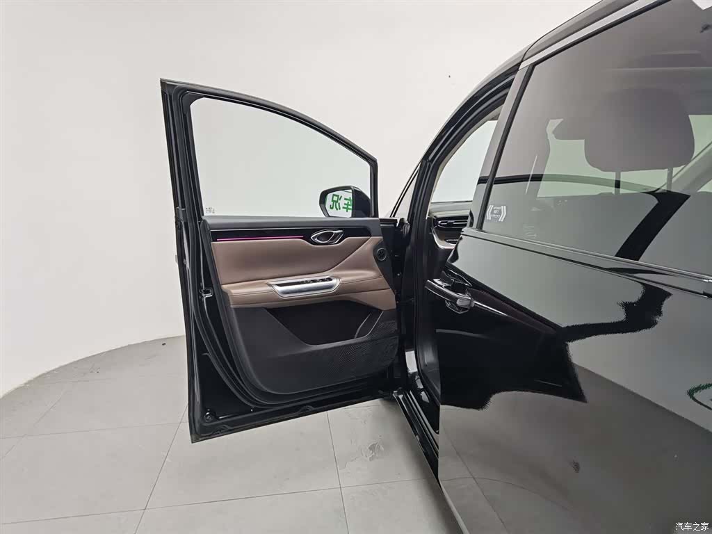 Trumpchi E8, 2024 8