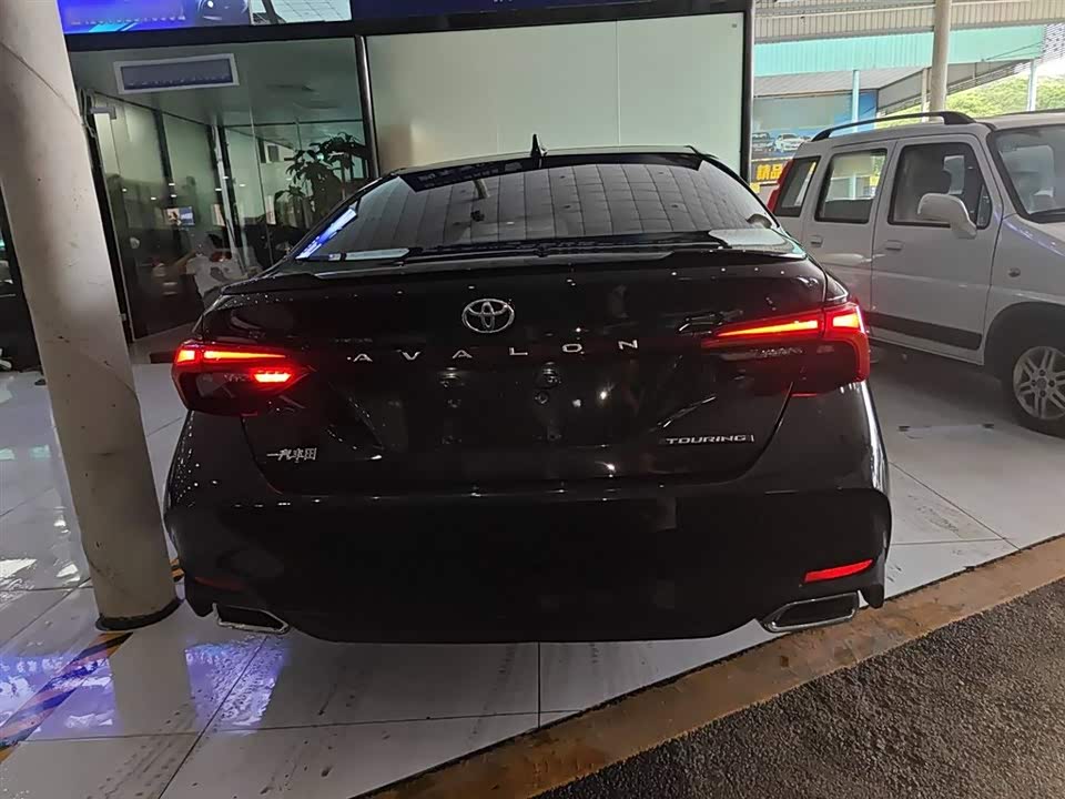 Toyota Asian dragon