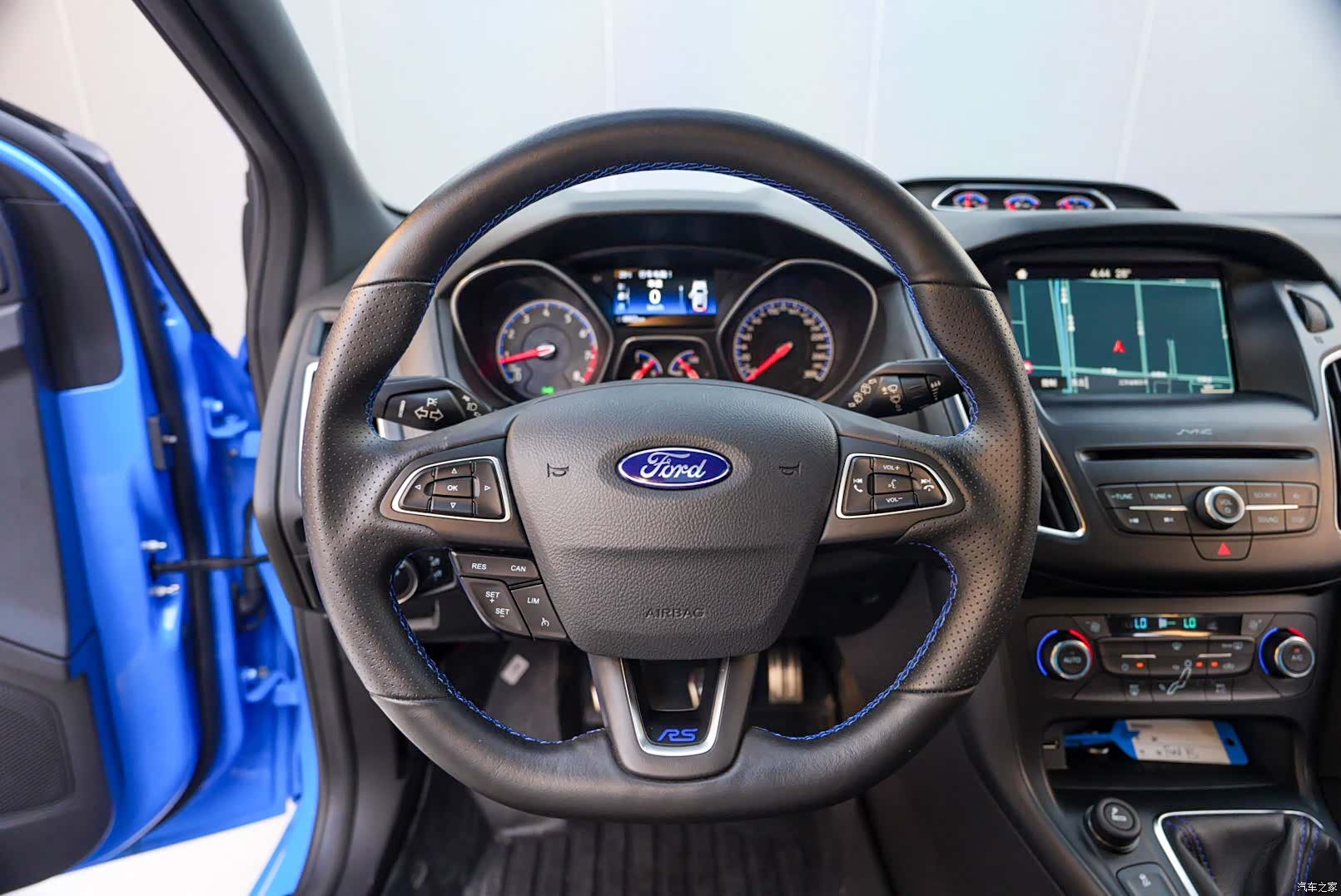 Ford Focus, 2018 10