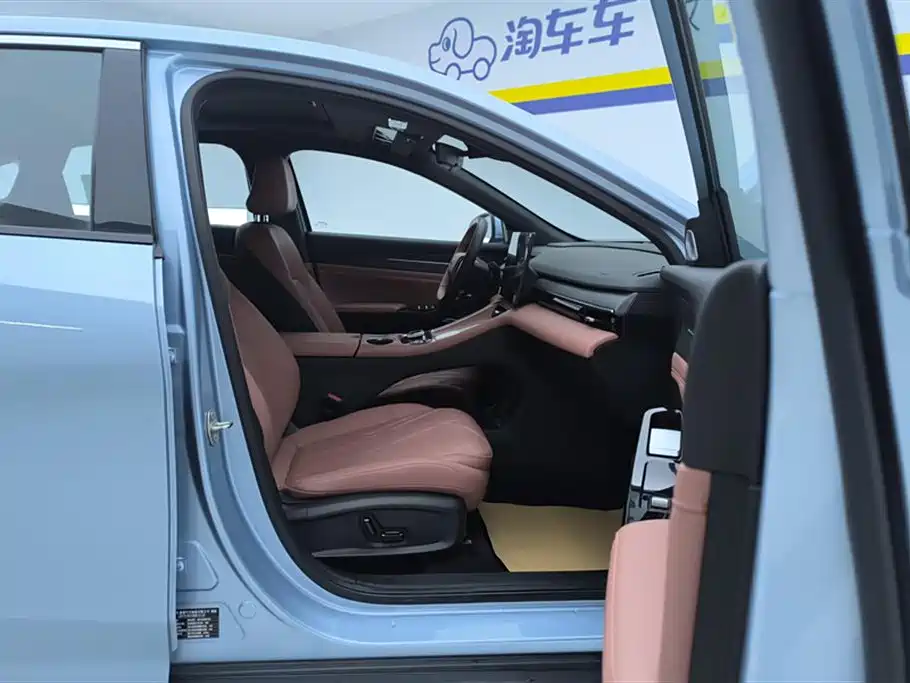 Geely Galaxy Galaxy L6