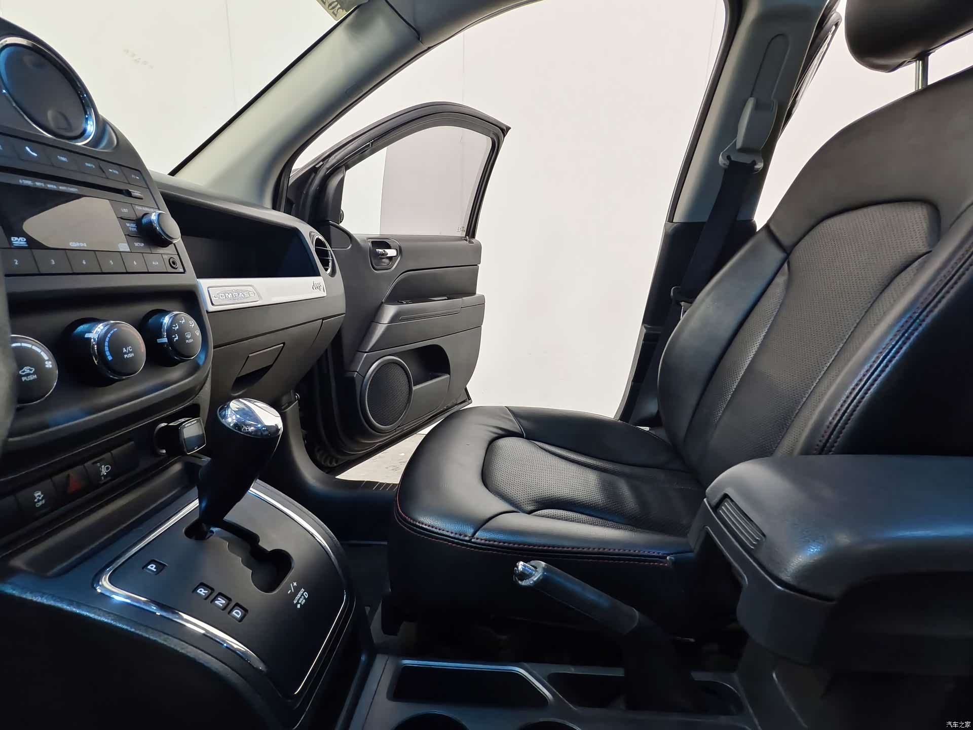 Jeep Compass, 2014 10