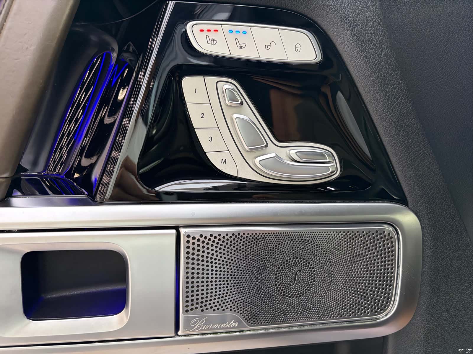 Mercedes-Benz G-Class, 2019 9