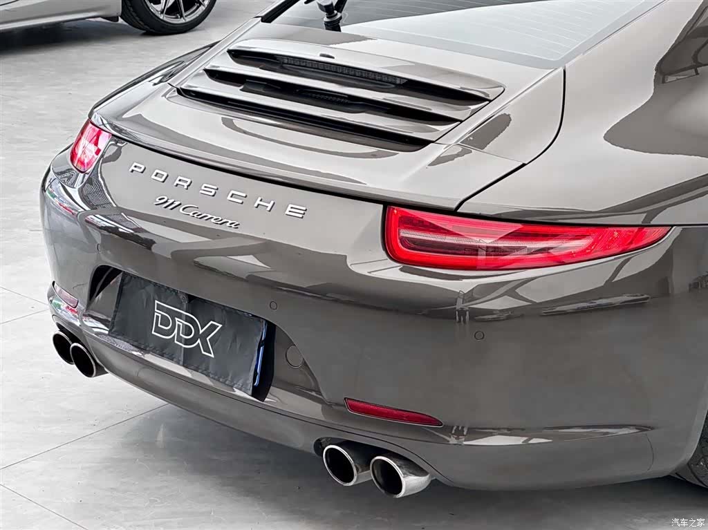 Porsche 911, 2012 6