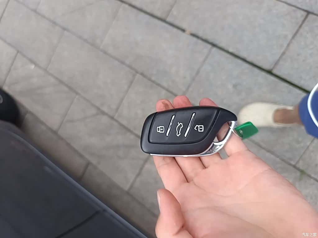 Roewe i5, 2023 9