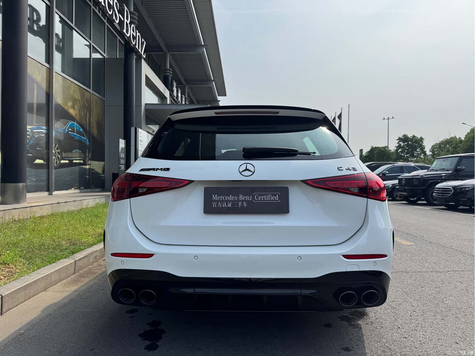 Mercedes-Benz C-Class, 2025 20