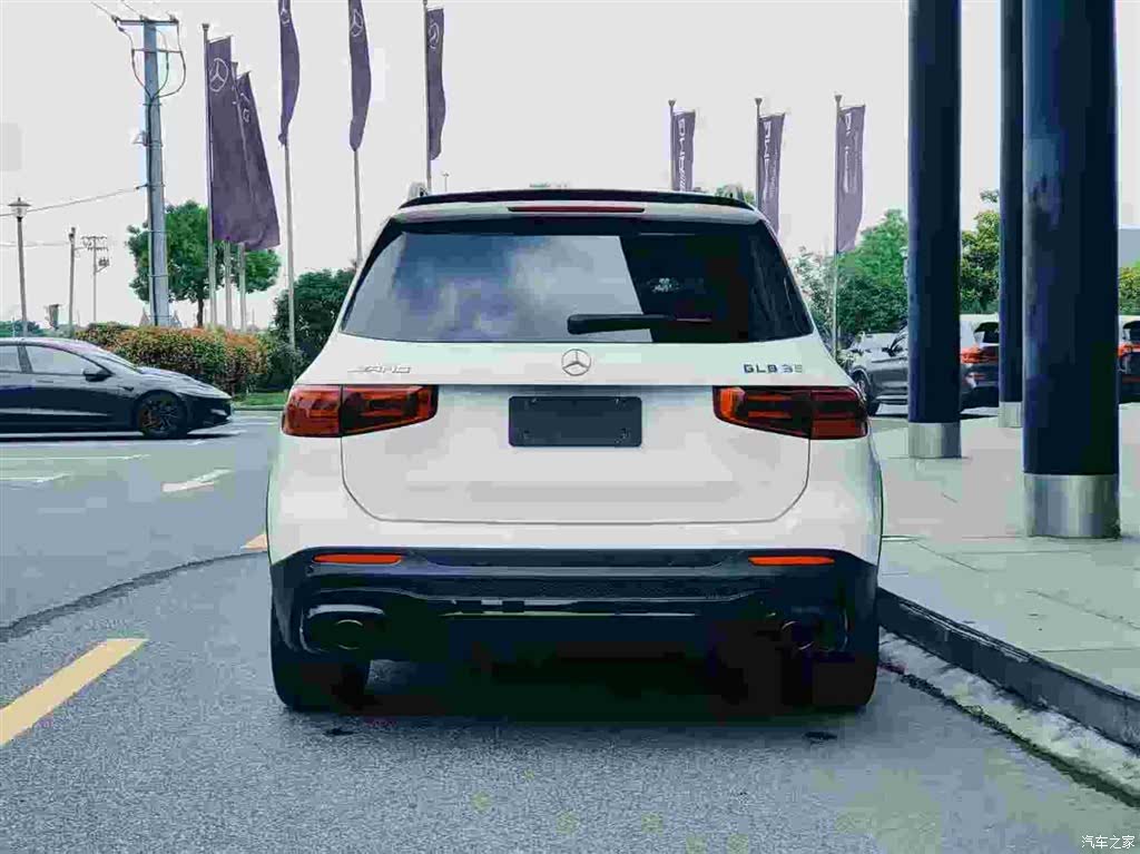 Mercedes-Benz GLB, 2025 все фото
