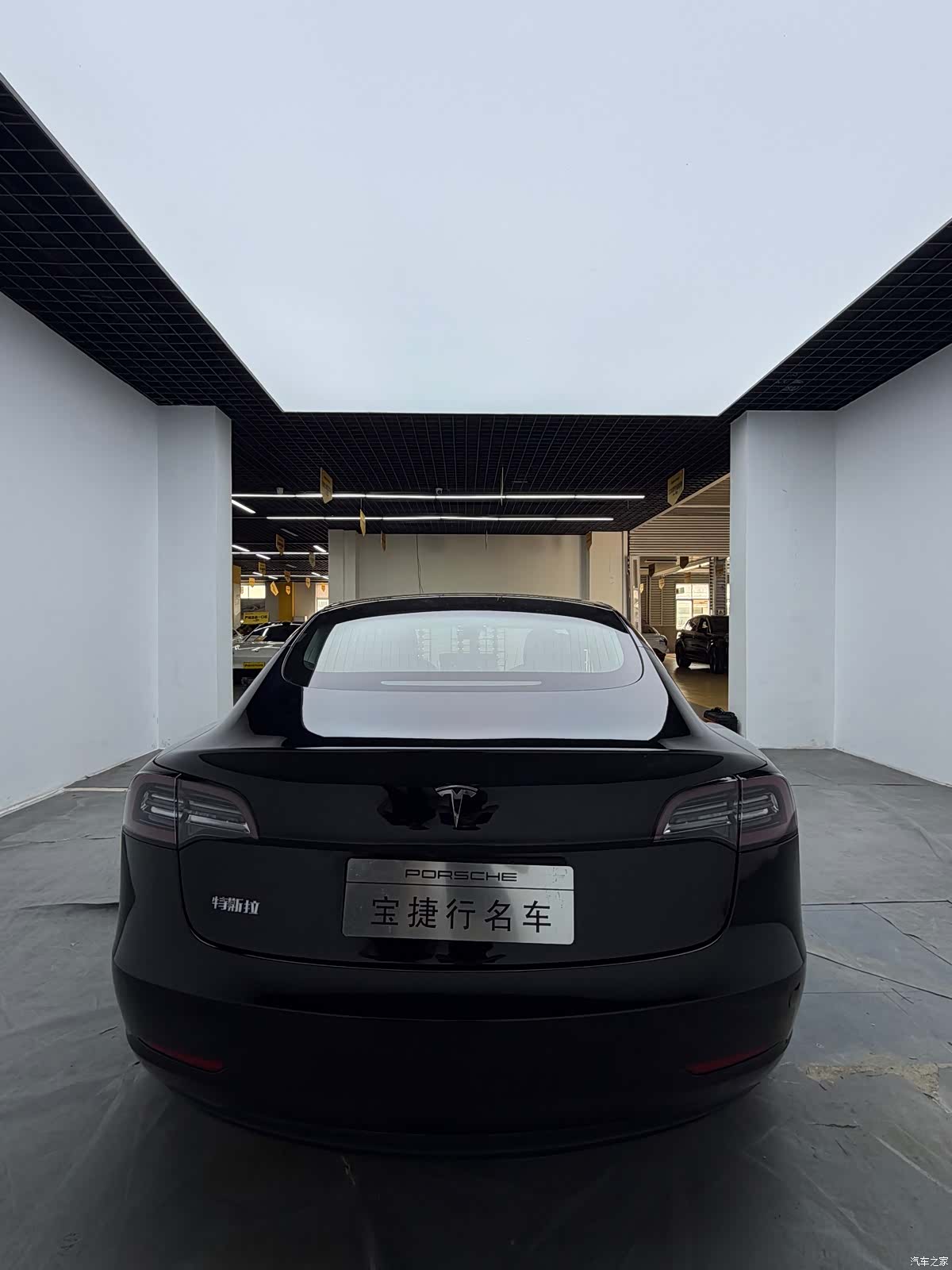 Tesla Model 3, 2020 8