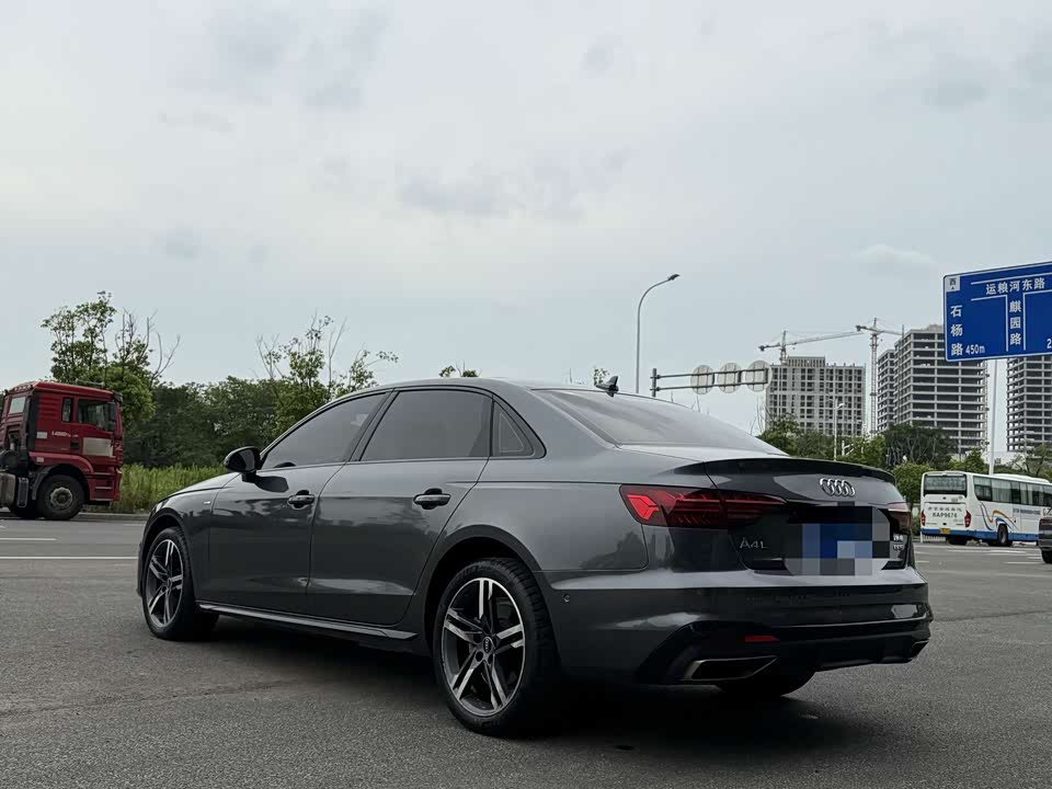 Audi A4L