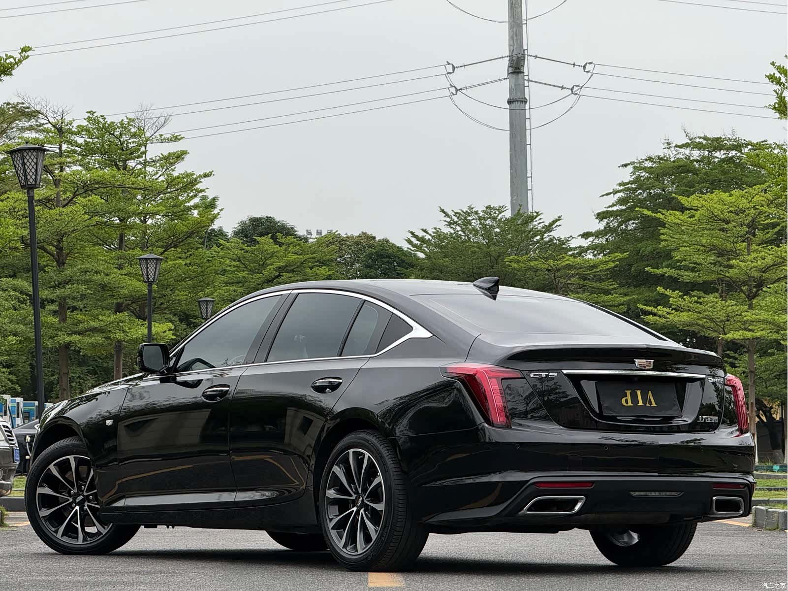 Cadillac CT5, 2022 все фото