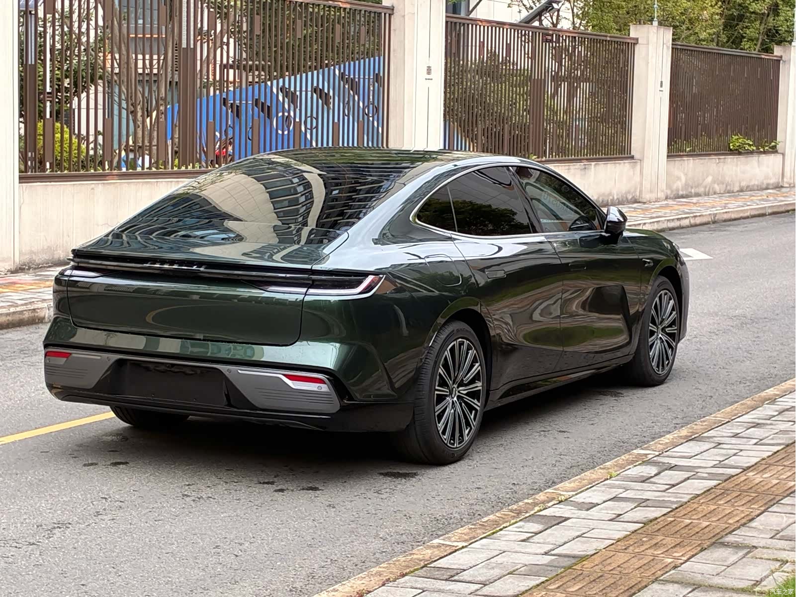 Geely 8, 2025 10