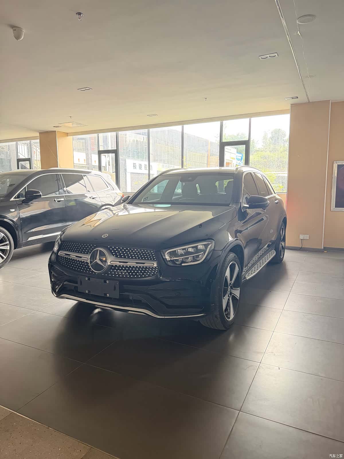 Mercedes-Benz GLC, 2022 1