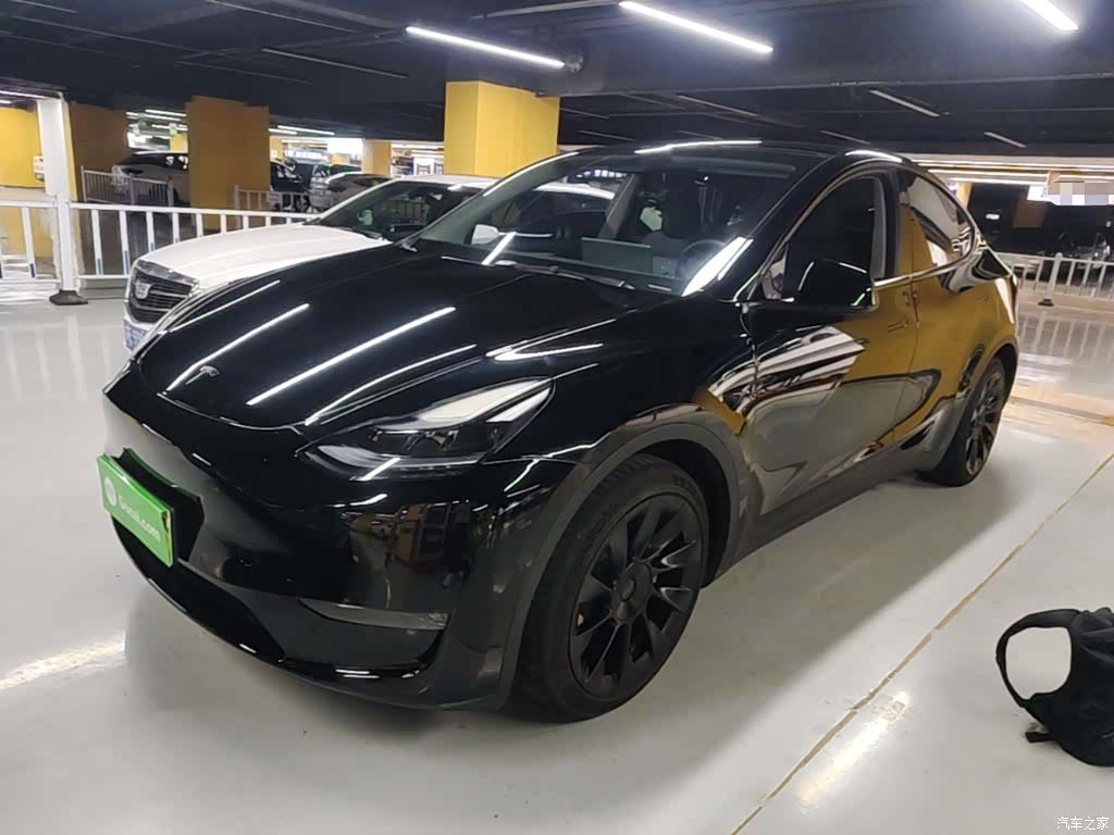 Tesla Model Y, 2024 2