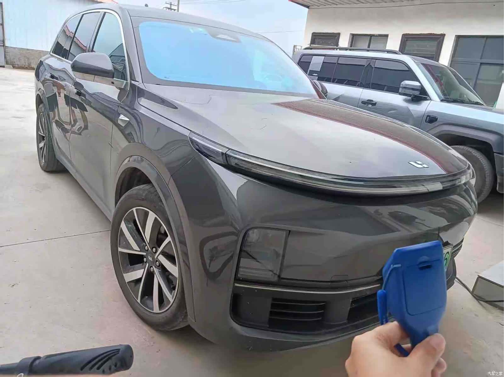 Li Auto L8, 2023 7