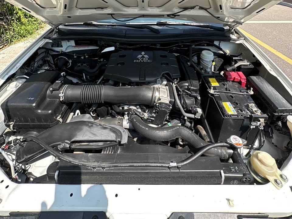 Mitsubishi Pajero Jinchang Mitsubishi Pajero Jinchang